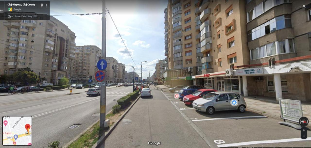 Family Studio Central Lägenhet Cluj-Napoca Exteriör bild